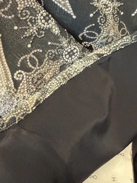 CHANEL Black and White Beaded Star-Pattern Camisole 06P FR 38 - Picture 8 of 14